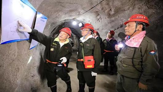 强基固本筑堤防 风险预控守底线